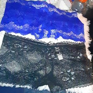 LACE PANTIES